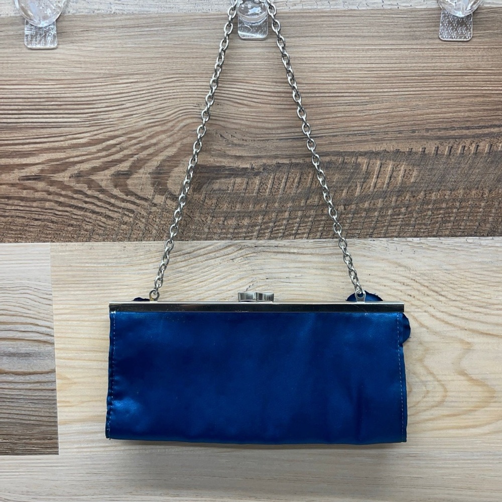 AMERICAN EAGLE OUTFITTERS - Blue CLUTCH PURSE Handbag Satin Flower Accent AEO - Picture 2 of 8